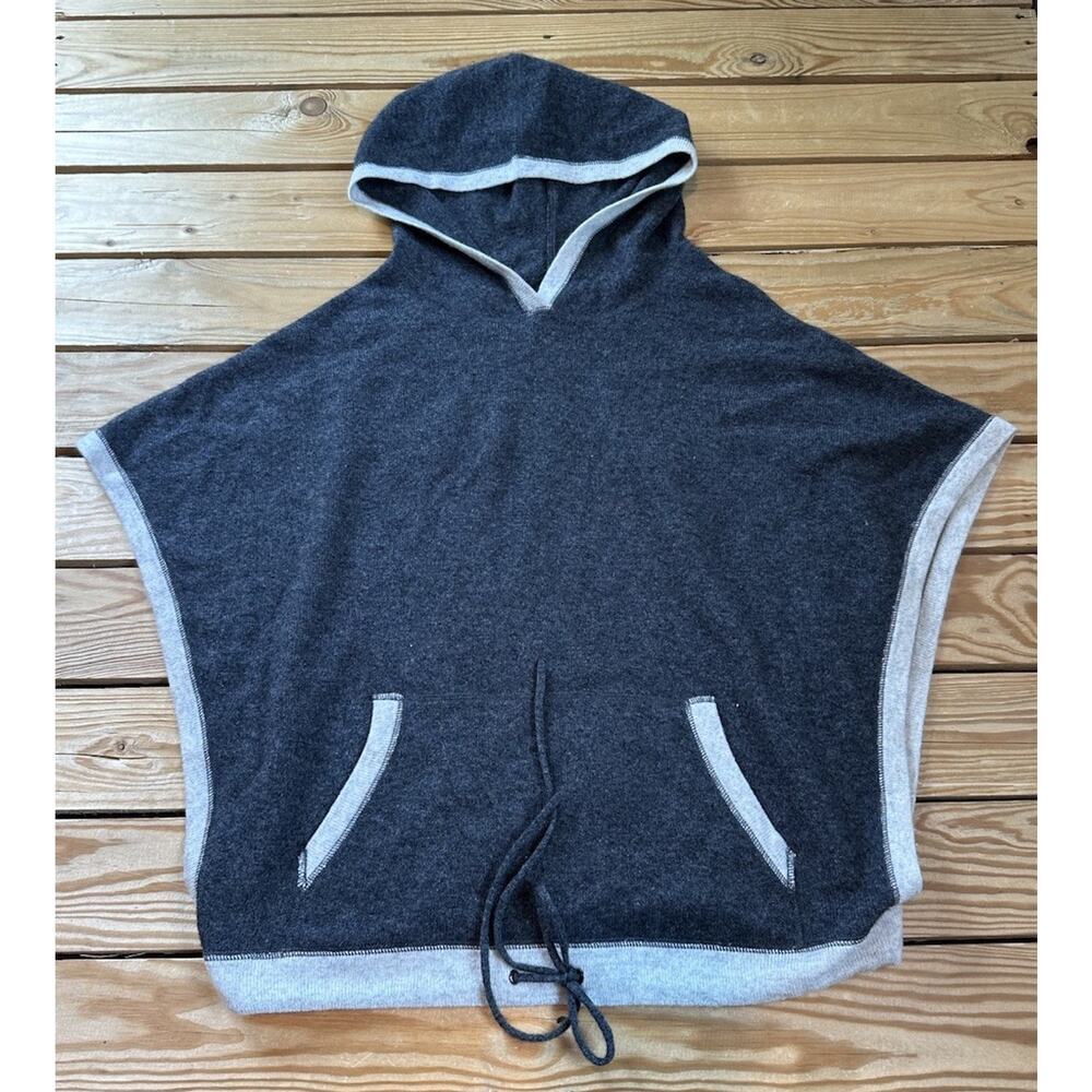 27 Miles Malibu Cashmere Hooded Poncho Sweater Size Medium Women’s Gray Pullover